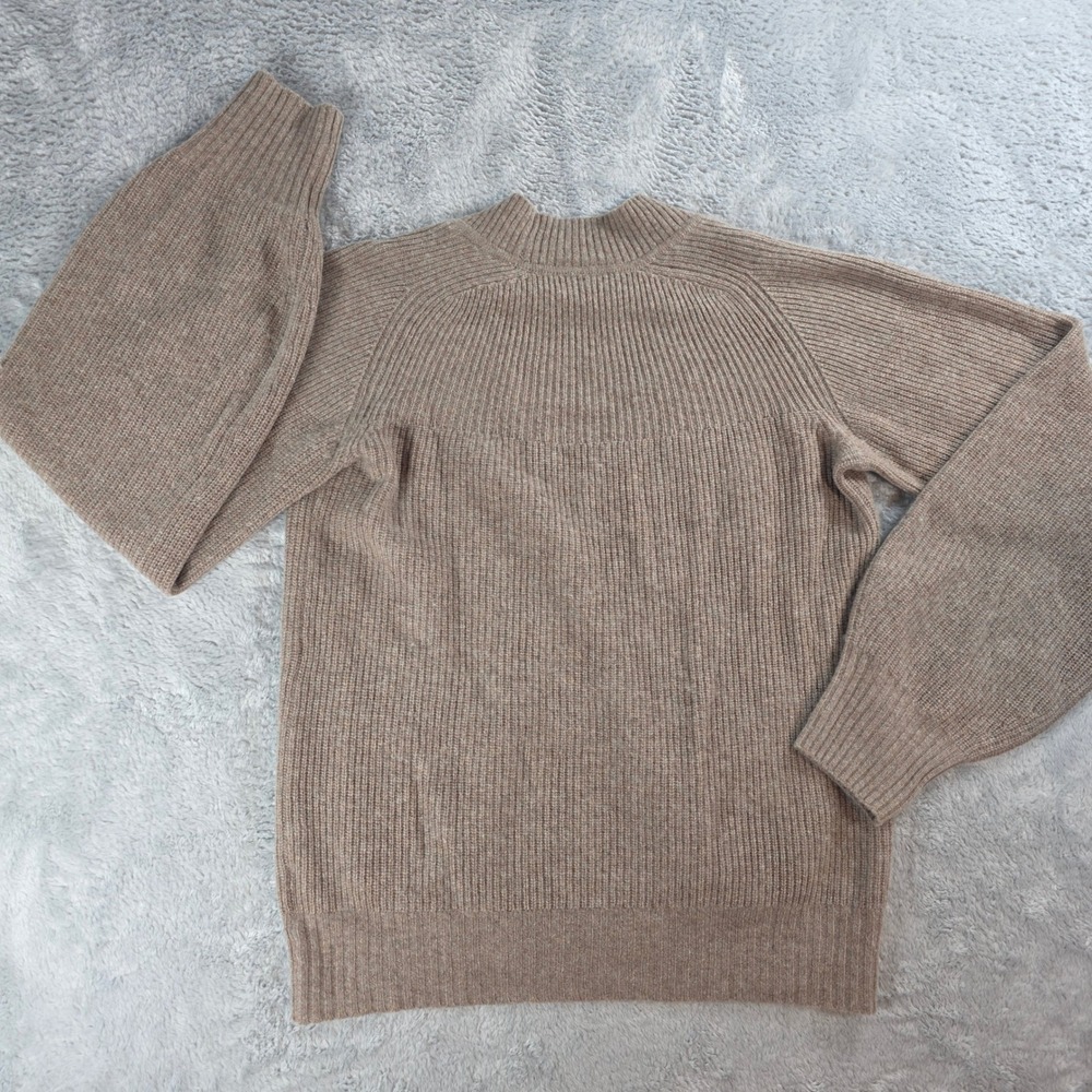 White + Warren Women XS Taupe Boyfriend 100% Cashmere V-Neck Cardigan Sweater - Picture 8 of 8